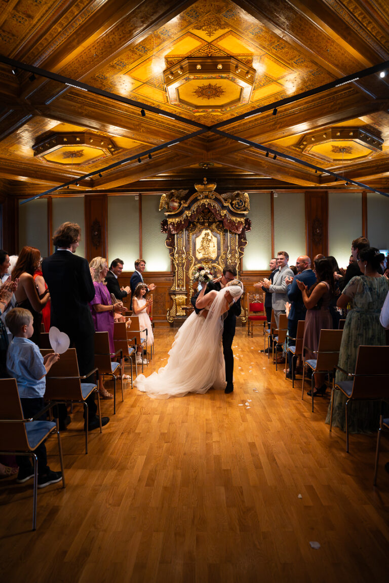 Kiss, Palais Niederösterreich, Hochzeitsfotografin Wien
