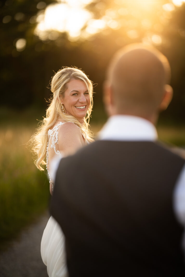 Paarshooting im Sonnenuntergang,Hochzeit Niederösterreich, Heiraten in Niederösterreich