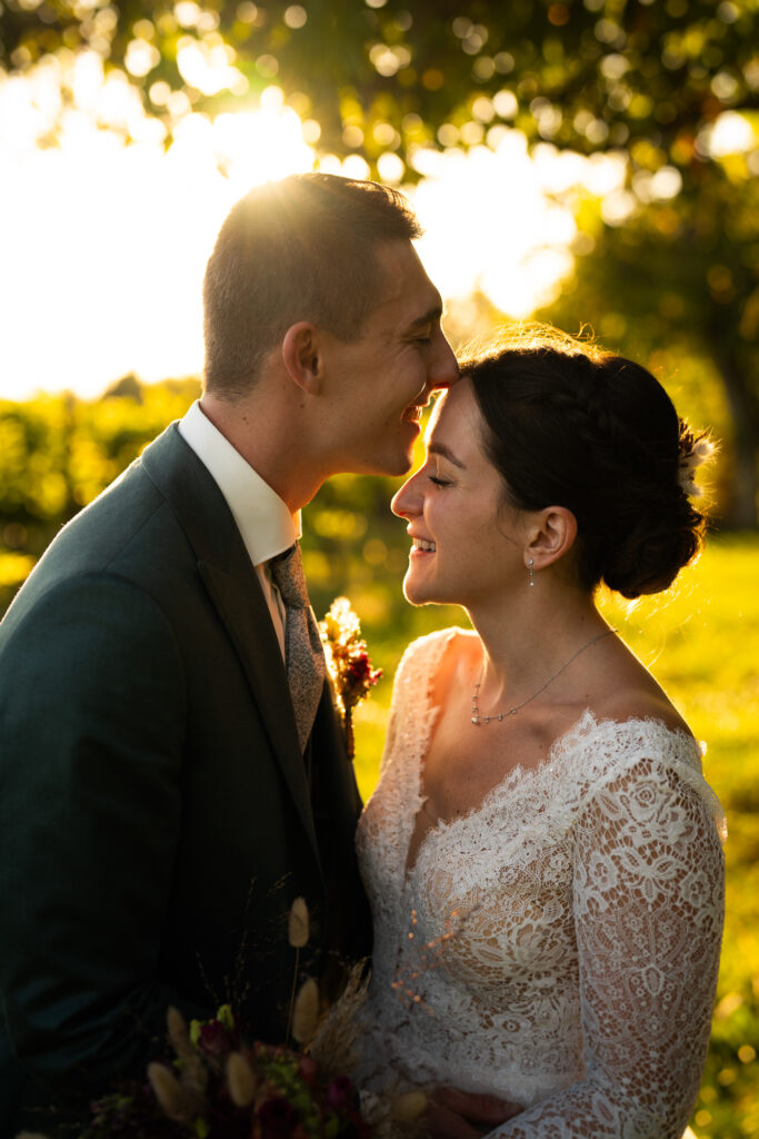 Paarshooting im Sonnenuntergang, Hochzeit in Niederösterreich, Fotografin Nö