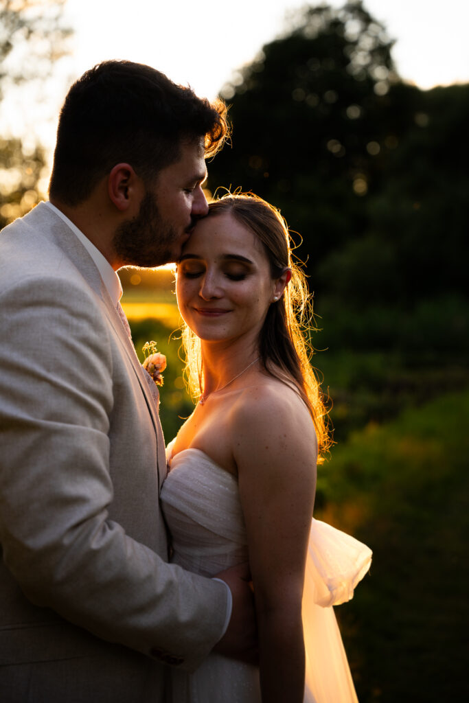 Fotografin Hochzeit NÖ, Hochzeit Schloss Ernegg, Paarshooting bei Sonnenuntergang
