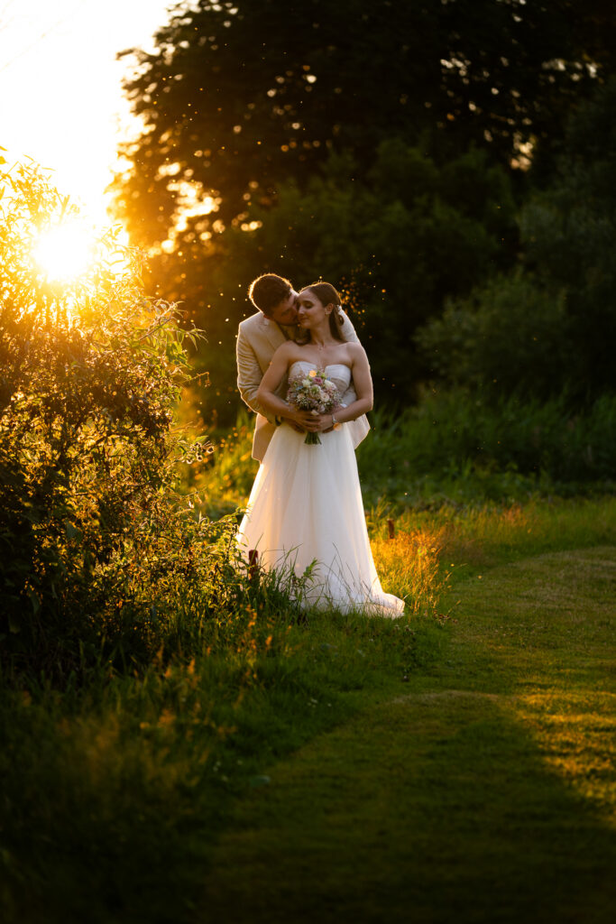 Fotografin Hochzeit NÖ, Hochzeit Schloss Ernegg, Paarshooting bei Sonnenuntergang